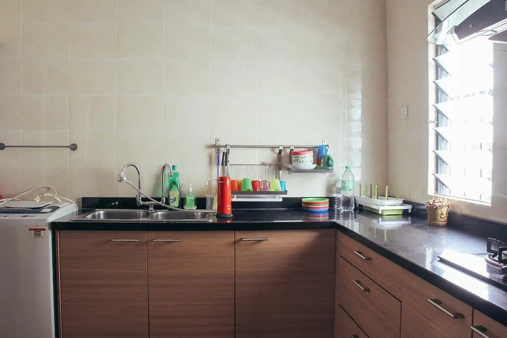 Kenangan , Damansara Utama Hostel Petaling Jaya